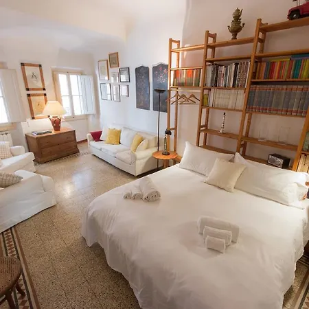 - Teatina Apartment *