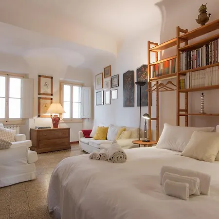 - Teatina Appartement Florence